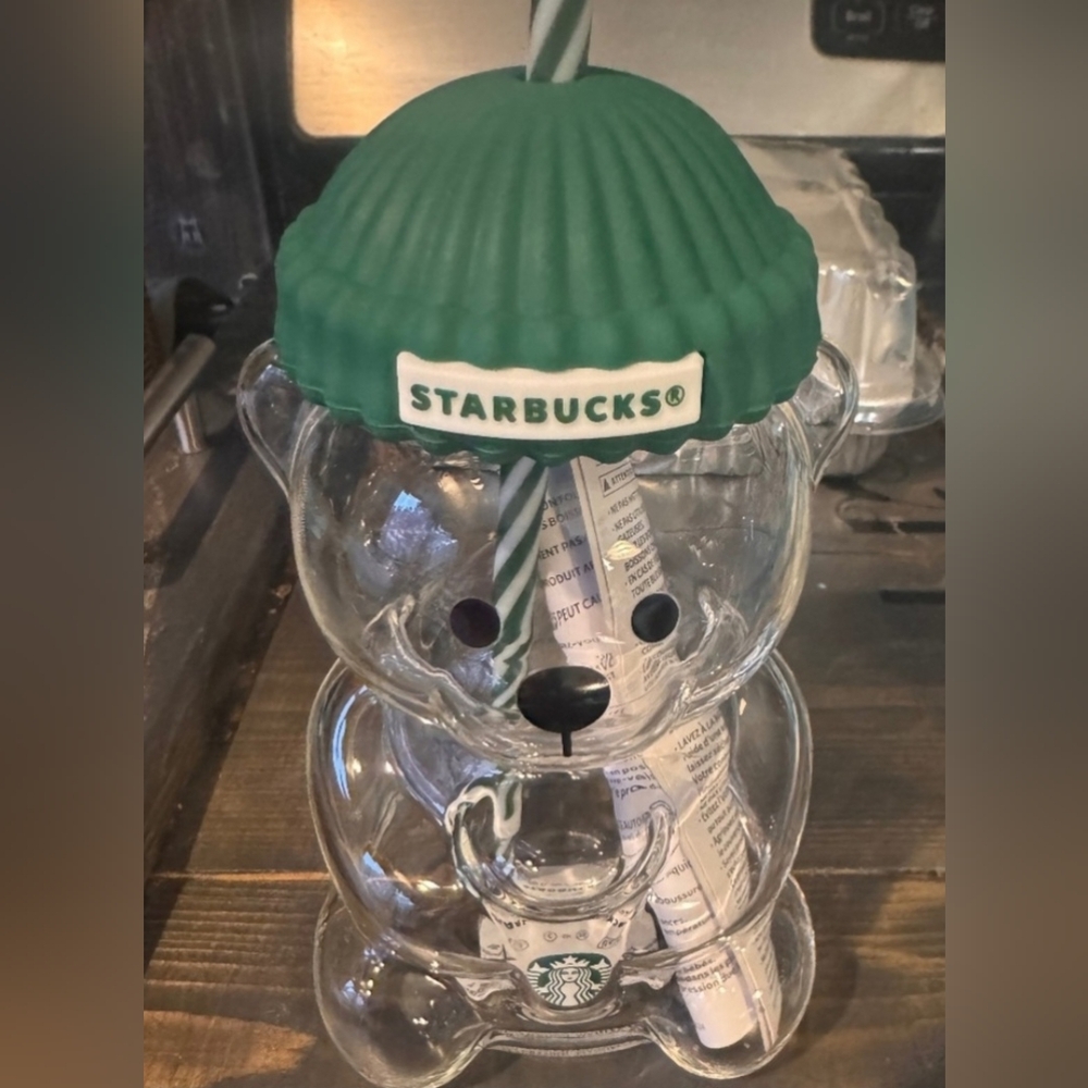 Starbucks Bearista Cup. The Bear Cup.